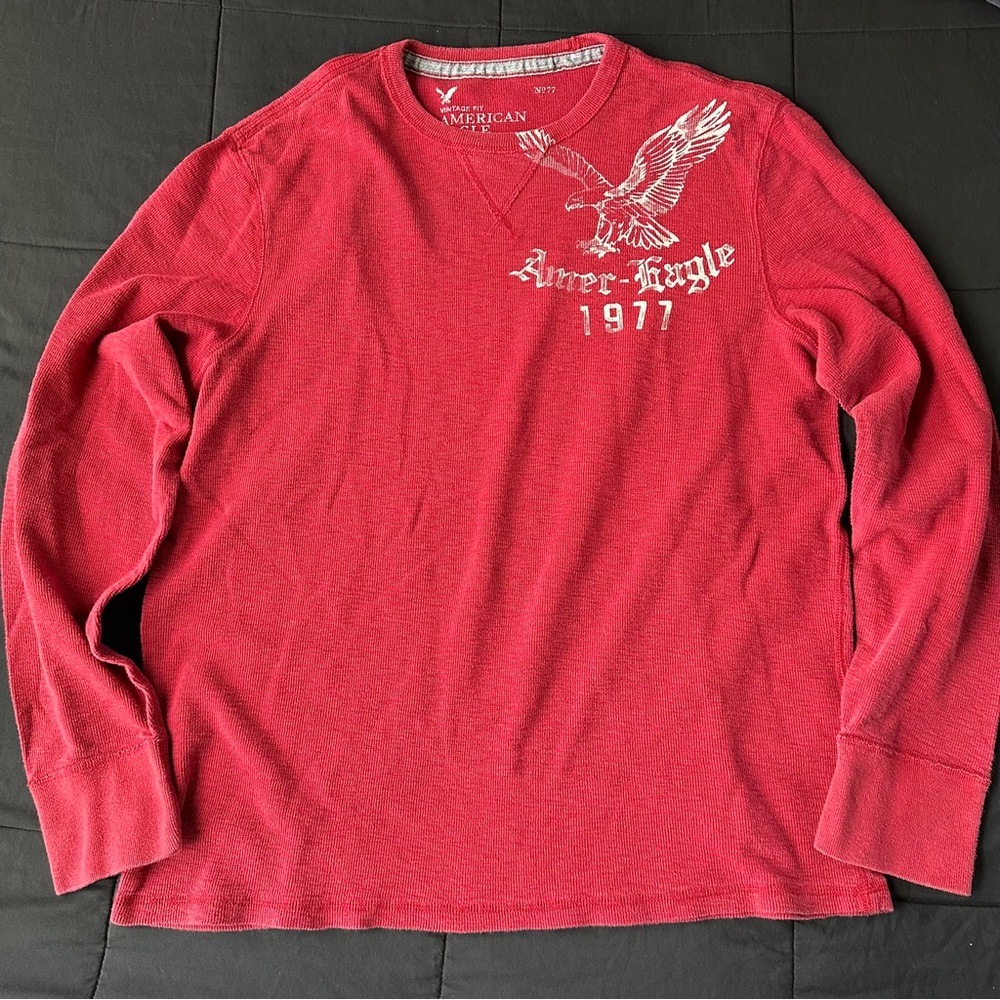 2010s American Eagle Red Vintage Fit long sleeve Shirt